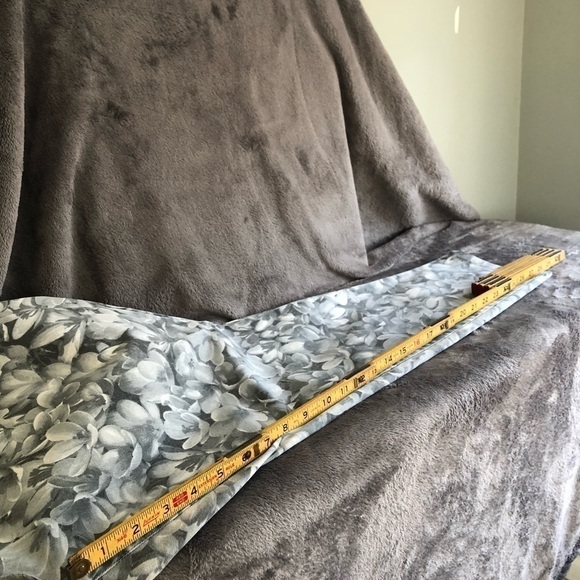 MICHAEL Kors MK floral Grey pants Jeans size 14 - Picture 9 of 11